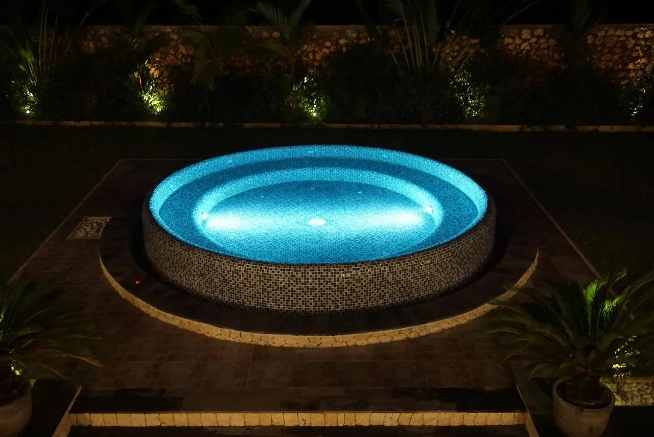 **** Guest house 14 Palms Hotel Uluwatu  Indonesia